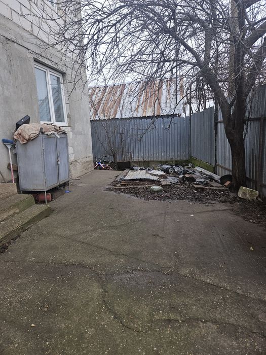 Casa de vanzare cu etaj