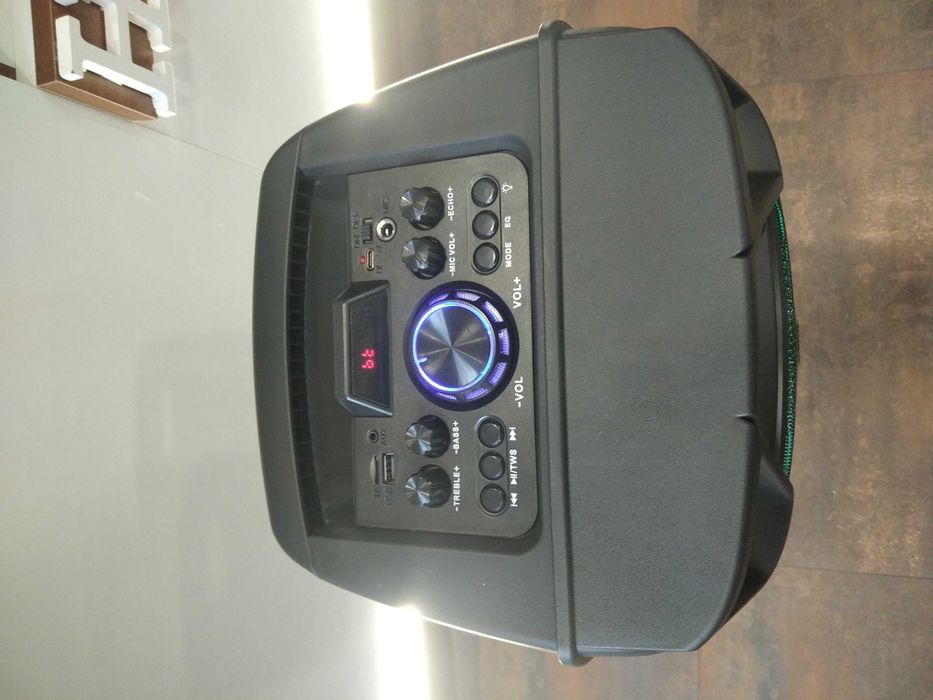 Супер мощна караоке колона 2х8 4500MAh + ПОДАРЪК микрофон