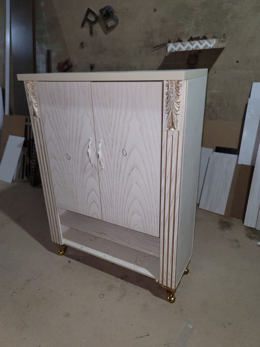 Обувной шкоф янги акрилдан