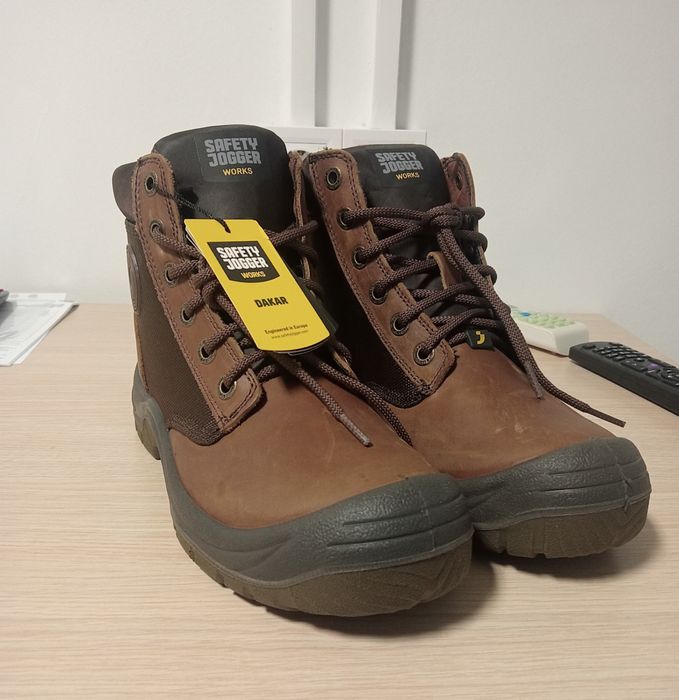 Ботинки и полуботинки