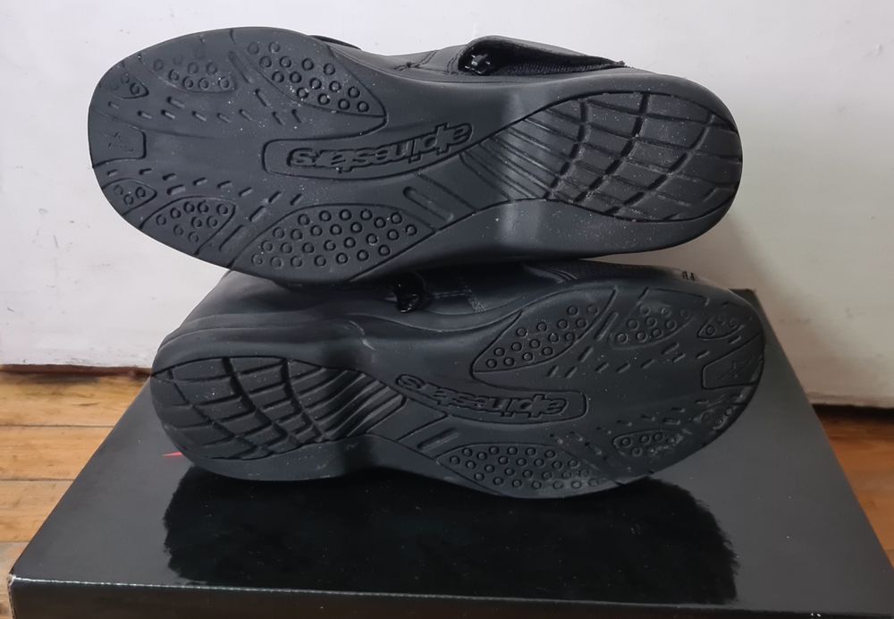 Боти Alpinestars