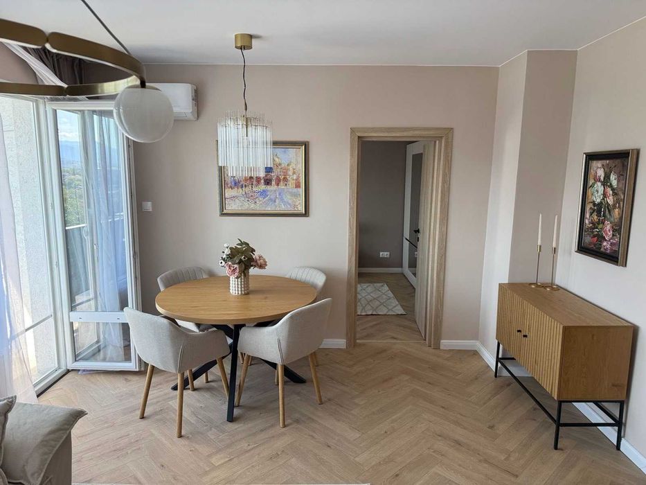 Продава се Двустаен апартамент в Пловдив, Коматево - 64 кв.м за 1735 €/кв.м - Снимка #1