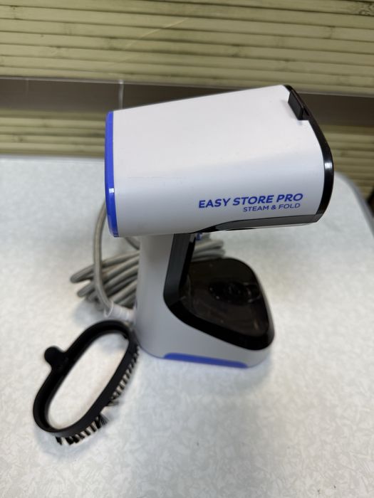 Вертикална парна ютия Russell Hobbs