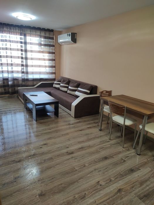 Дава се под наем Двустаен апартамент в Пазарджик, Запад - 70 кв.м за 280.5 € - Снимка #3