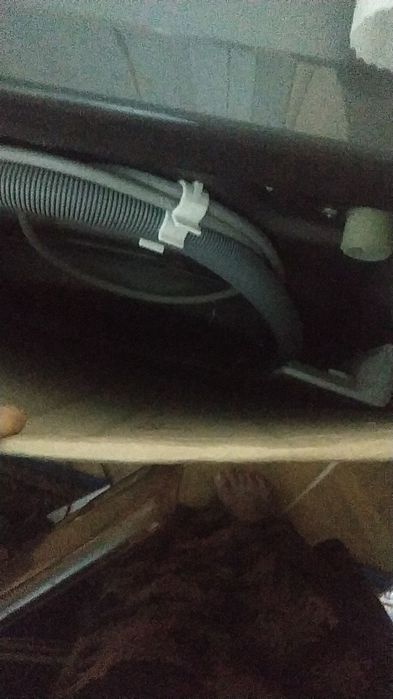 Kir yuvadigan mashina sotiladi