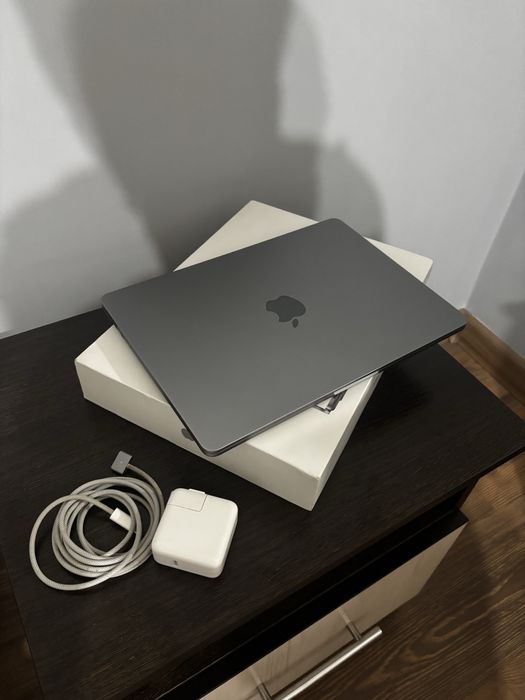 Macbook air m2 2022