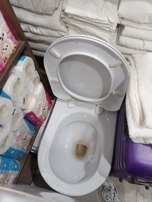 Унитаз, Б/У Продаю