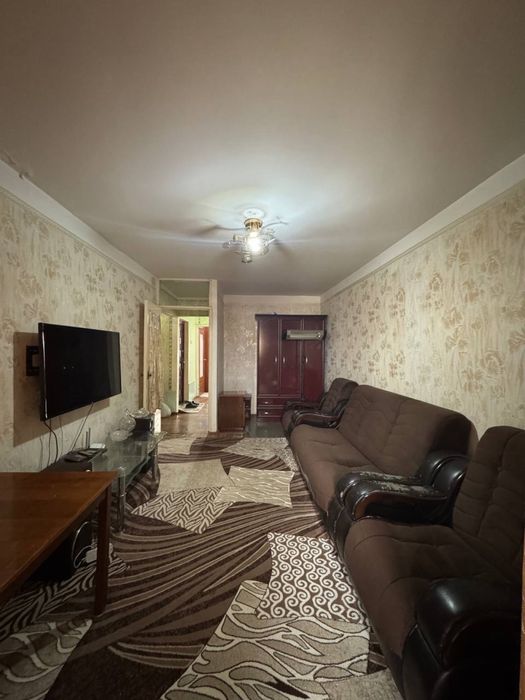 Срочно Продаётся переделанная в 3х комнатную квартиру адрес Самкоч