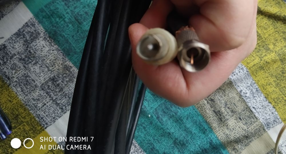 Кабель для подключения к телевизору