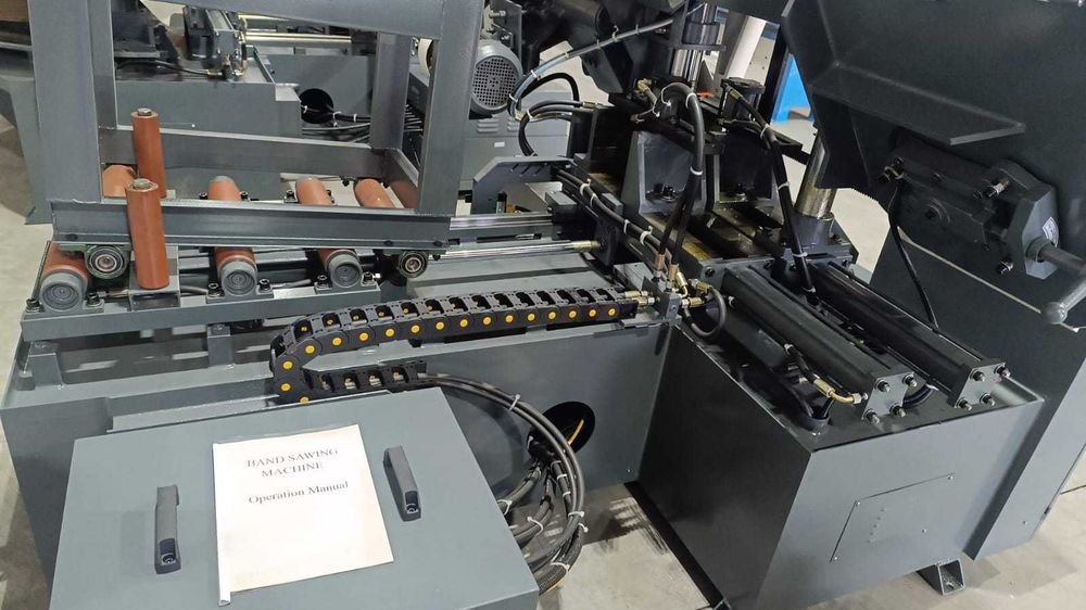 Ленточнопильный станок GS4235 автомат