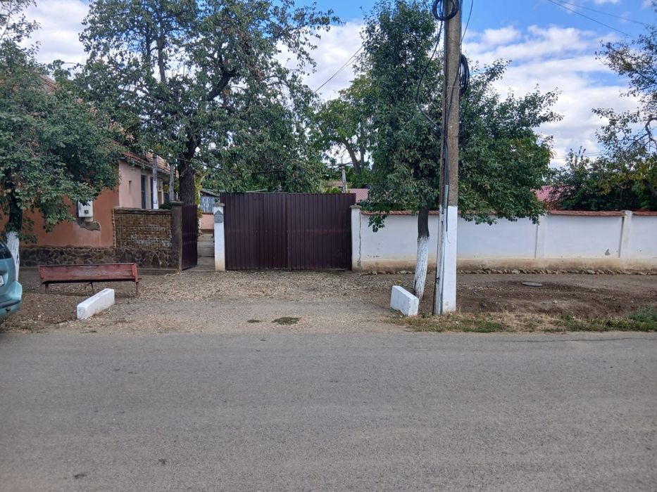 Casa de vanzare in Zadareni