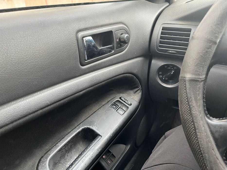 Vând passat b5 pretul in euro