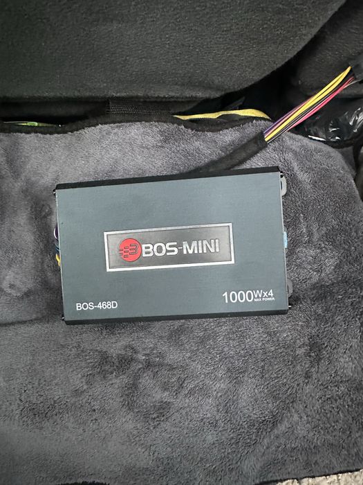 Продам BOSS-MINI 468-D