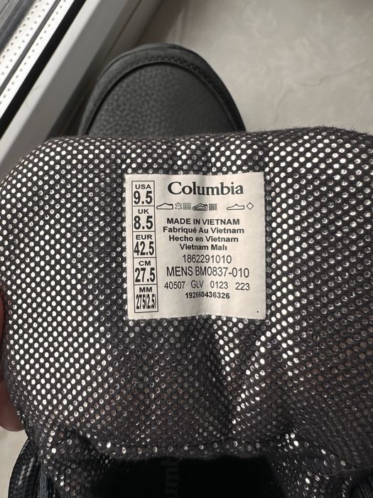 Продам зимние кроссовки оригинал “Columbia”