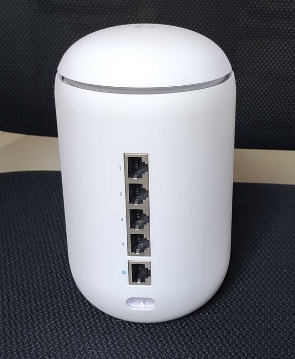 Ubiquiti UniFi Dream Machine (UDM) рутер