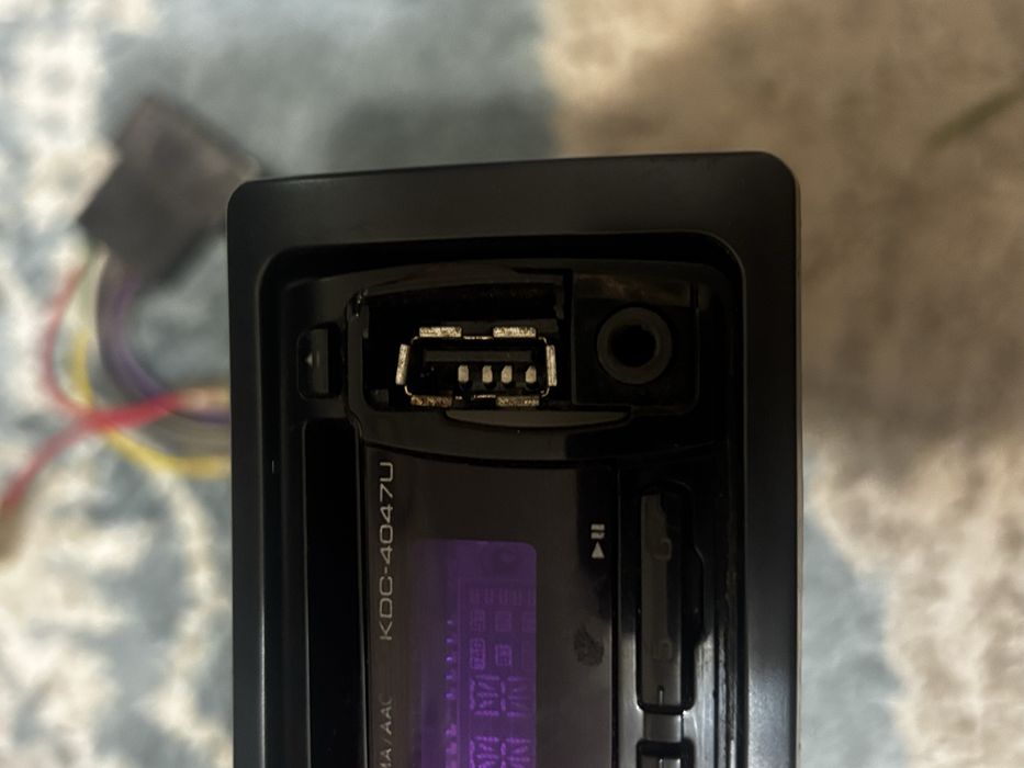 Vand Casetofon Auto Kenwood KDC-4047U