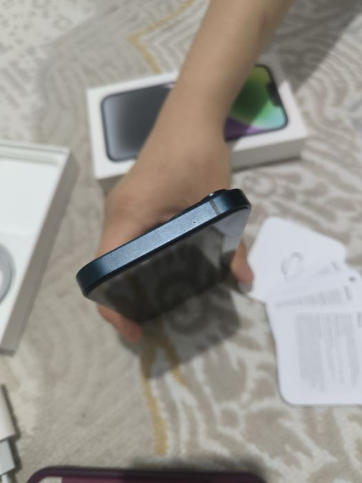 Продам Apple IPhone 14 256гб