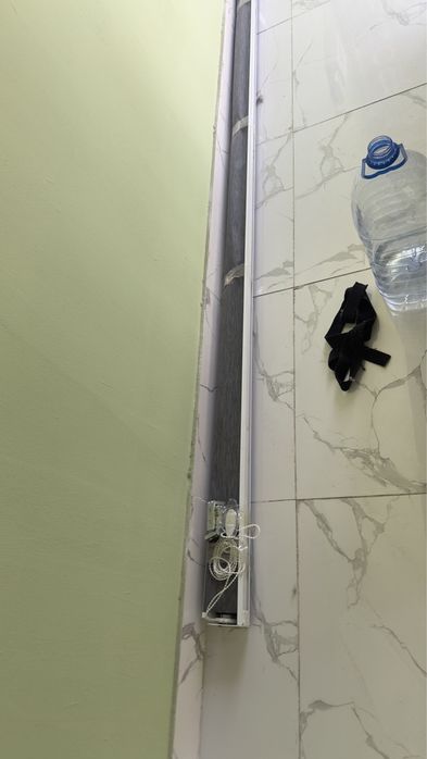 Срочно Продается Жалюзи и Мебель для Офиса или Магазина!