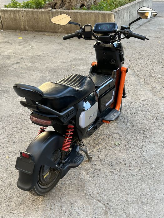 Skuter u2 bodo b/u srochno