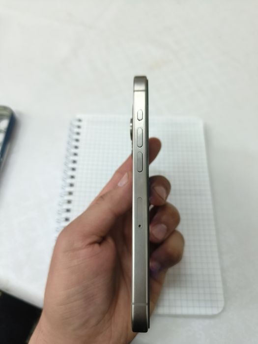 Продам iPhone 15 pro