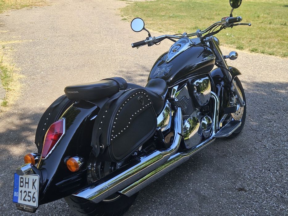 Honda VTX 1300 R