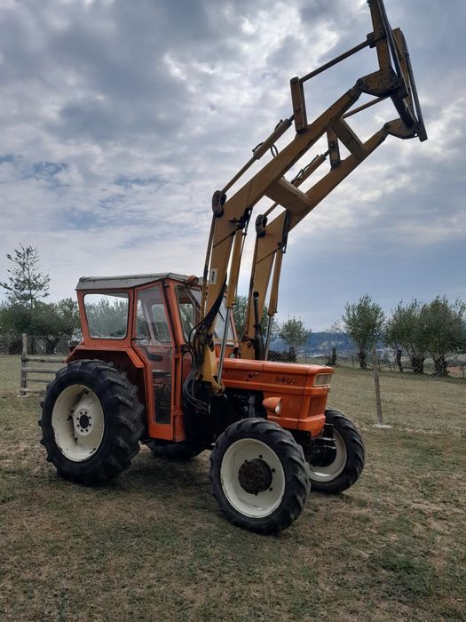 Vând tractor Fiat 640 Dtc si Incarcator frontalUtb Dt