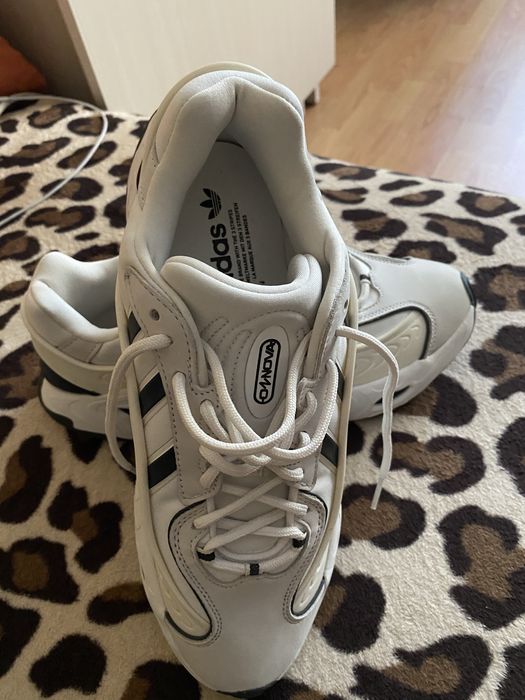 Adidas Oznova noi