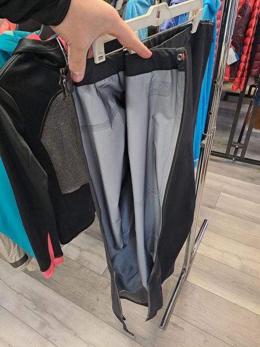 Arcteryx suprapantaloni Men L, impecabil, cod L4