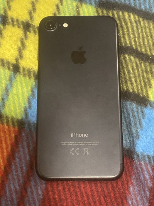Iphone 7 продам