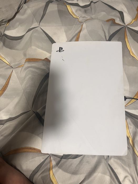 Ps5 schimb cu laptop gaming sau pc gaming