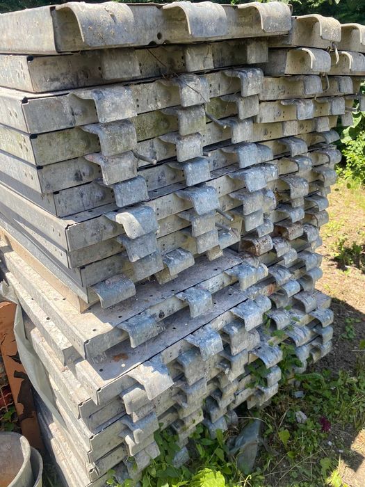 Schela metalica de vanzare