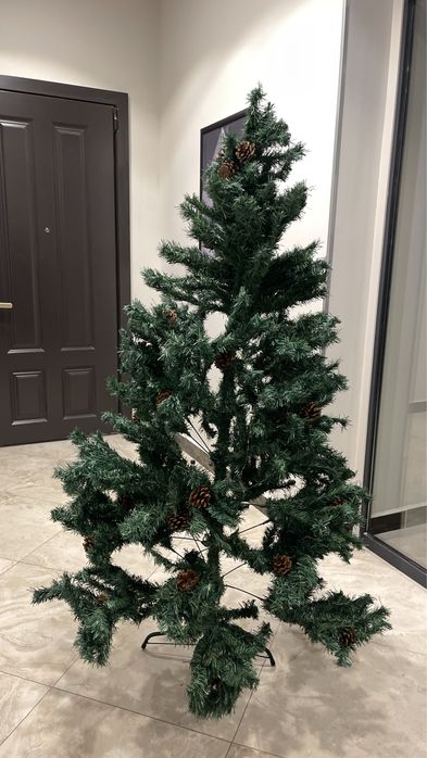 Продам Ёлку 150 см