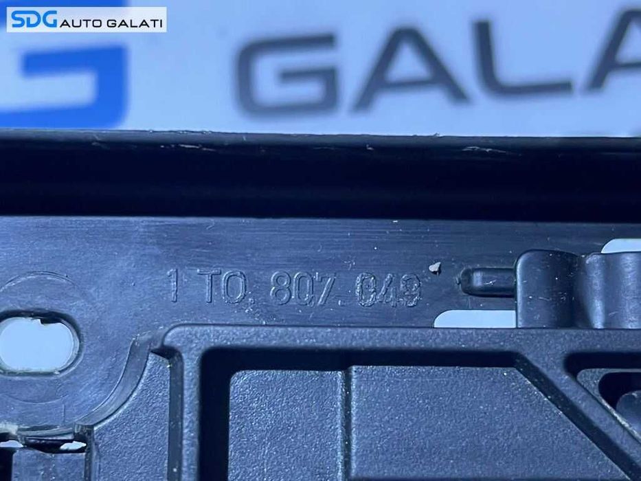 Suport Ghidaj Culisant Aripa Stanga Spoiler Bara Fata VW Touran 2003 - 2007 Cod 1T0807049 1T0807935