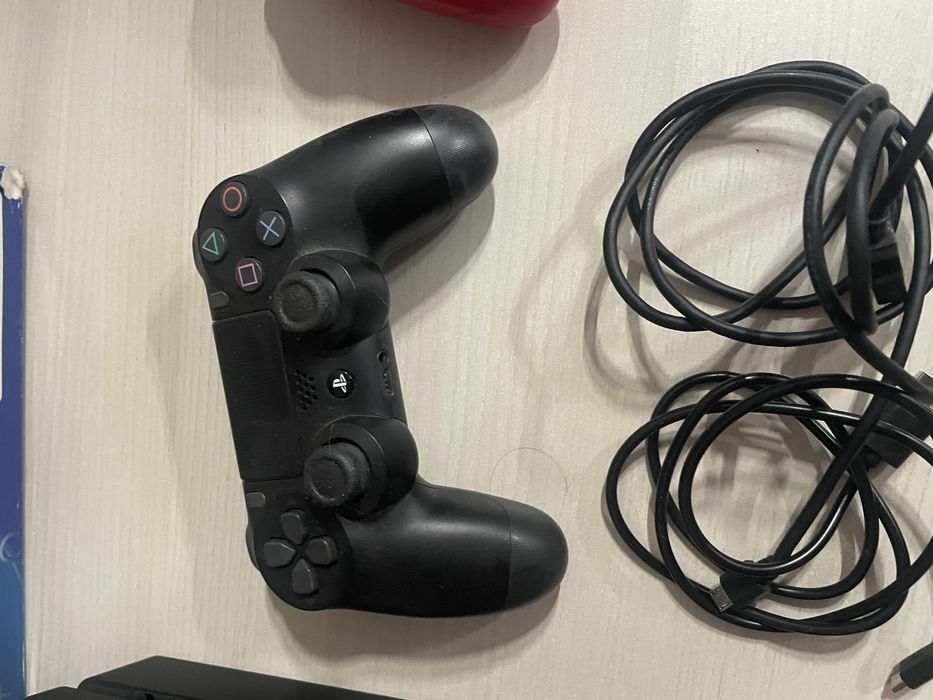 Play Station 4, 500 gb