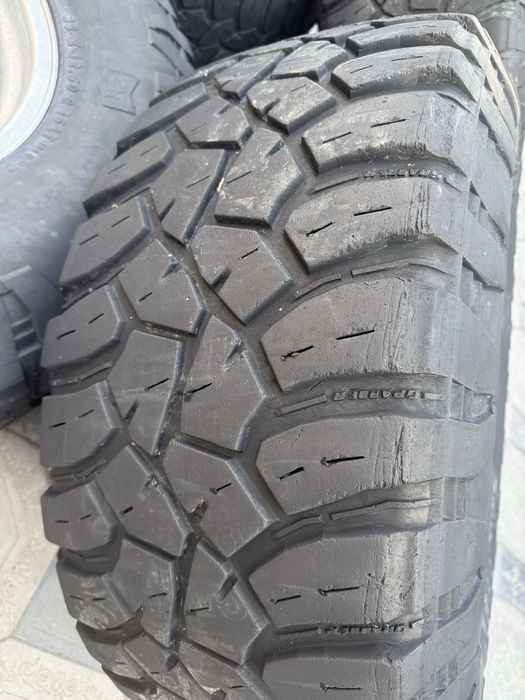 Продам грязевую резину с дисками r15