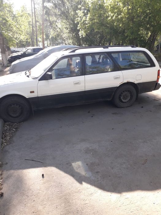 Продам автомобиль Мазда 626