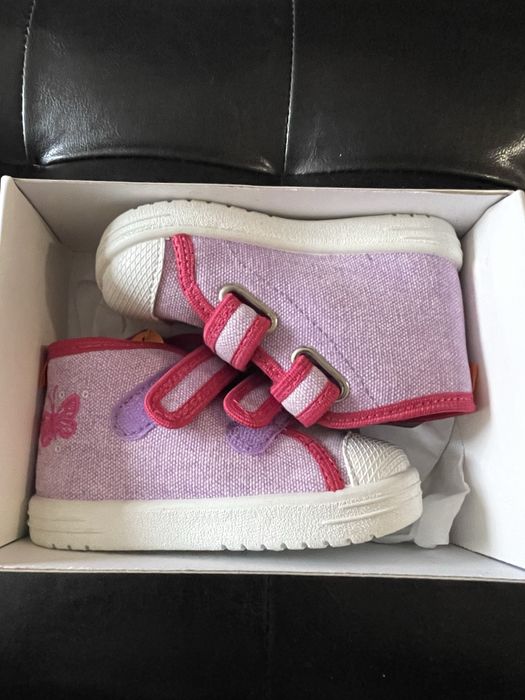 КК бебешки обувки(буйки) за игра(градина). Нови!