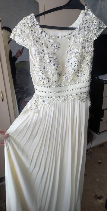 Продам вечернее платье