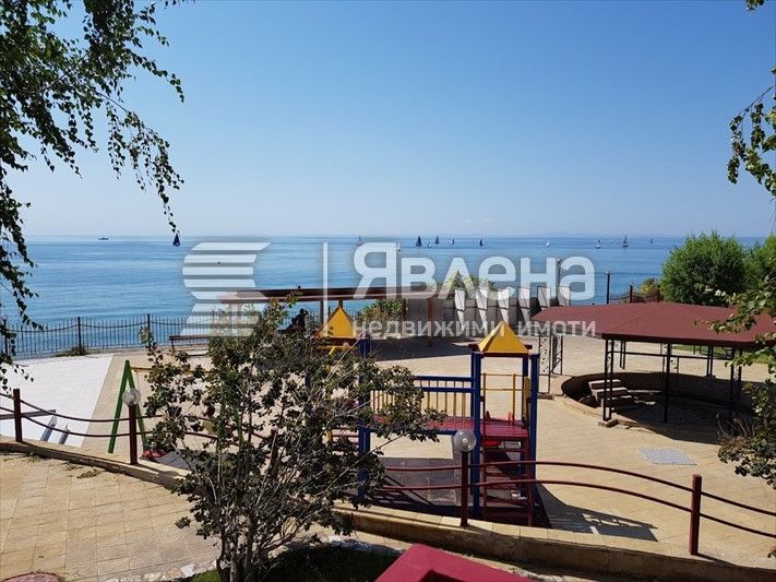 Продава се Двустаен апартамент в Свети Влас - 68 кв.м за 1412 €/кв.м - Снимка #2