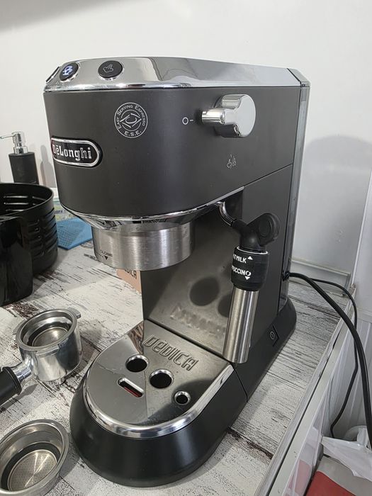 Delonghi Dedica с гаранция 21 месеца