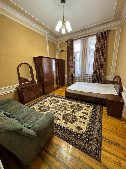 Сдам в долгосрочную аренду евро дом с бассейном в центре, Ул Аккурган.