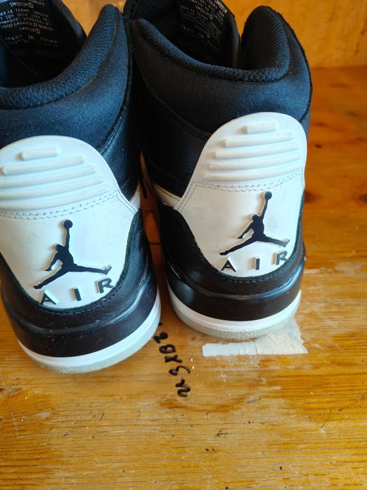 Air Jordan Legacy 312