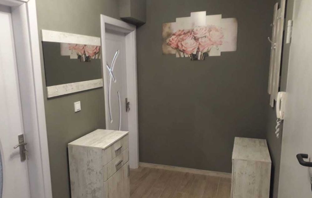 Дава се под наем Двустаен апартамент в Бургас, Меден рудник - зона А - 86 кв.м за 235 € - Снимка #8