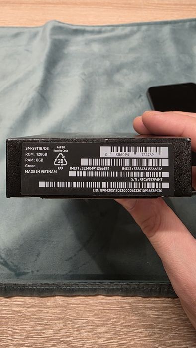 Vand Samsung S23, 128GB