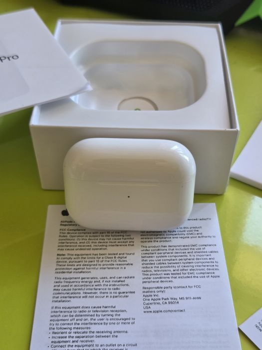 AirPods 2 Pro originale in stare perfecta