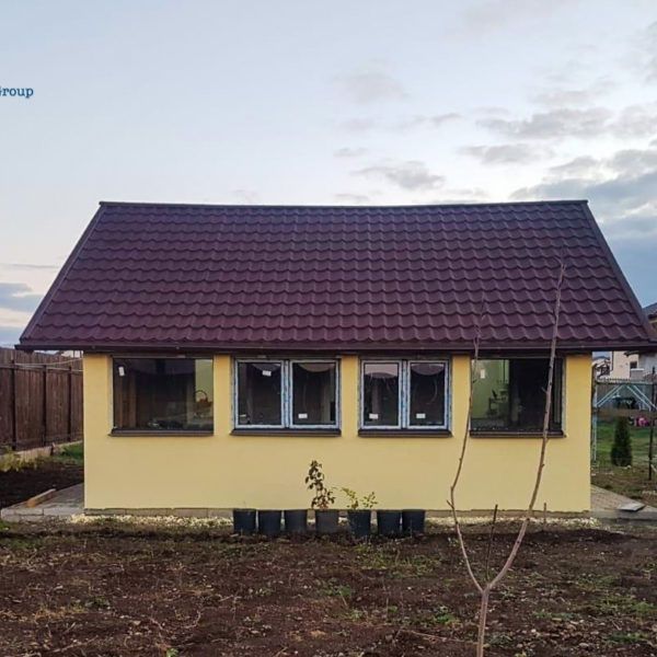 Vand container  tip casă de locuit orice lungime dorește clientul 10x8