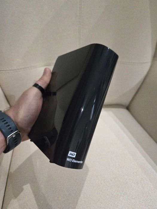 HDD Extern WD Elements Desktop 10TB, 3.5" USB 3.0