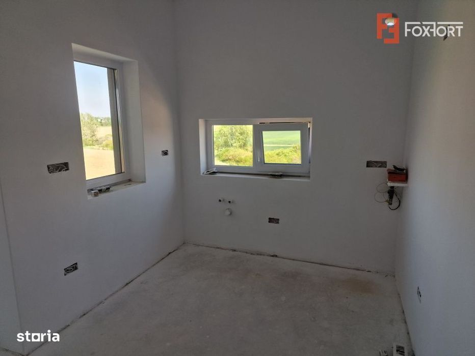 Apartament cu 3 camere la etajul 2 - zona Bucovat