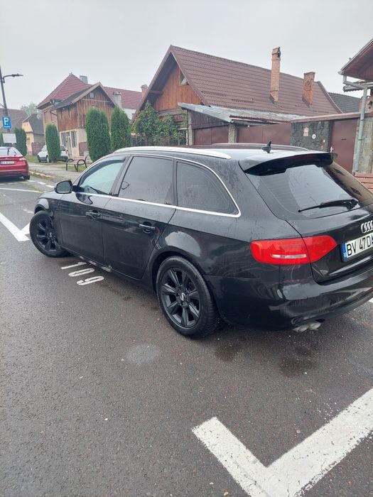 AUDI A4 Avant 2012 — imagine 4