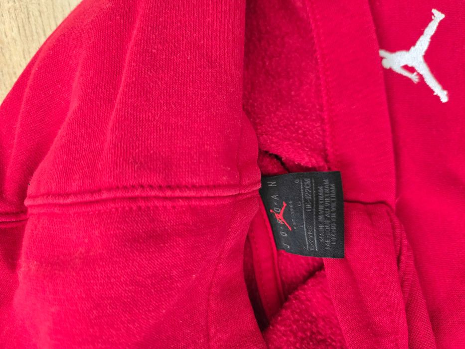 Комплект  от две части Nike Jordan  и блуза